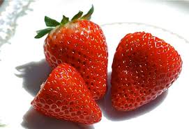 Common varieties of seedless fruits include watermelons, tomatoes ,grapes (such as termarina rossa), and bananas. Seed Of The Week Strawberries Growing With Science Blog