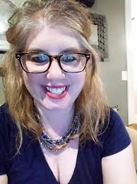 Amy Mayhew's Instagram, Twitter & Facebook