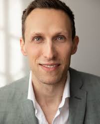 Talent agents for Simon Ellery