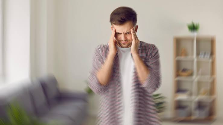Schlaganfall rechtzeitig erkennen: Ursachen, Symptome, Anzeichen & Therapie  | brisant.de