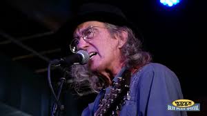 Singer-songwriter James McMurtry plays at Bloomington's Bluebird