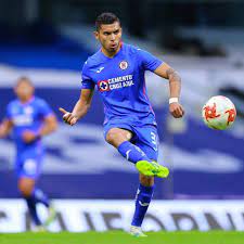 Orbelín pineda alvarado is a mexican professional footballer who plays as a midfielder for liga mx club cruz azul and the mexico national te. Arsenal Tottenham West Ham Among Clubs Tracking Cruz Azul Star Orbelin Pineda