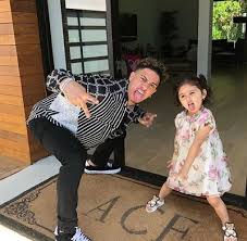 Maybe you would like to learn more about one of these? Elle Lively Mcbroom Wiki Age Austin Mcbroom Daughter Bio