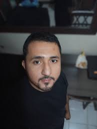 Albany NY resident shares photo of thick beard