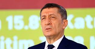 May 31, 2021 · milli eğitim bakanı ziya selçuk, 1 haziran itibarıyla ilkokul öğrencileri için, 7 haziran pazartesi itibarıyla ise ortaokul ve lise öğrencileri için haftada iki gün yüz yüze. Son Dakika Milli Egitim Bakani Ziya Selcuk Tan Yuz Yuze Egitim Aciklamasi Tablo Paylasarak Hedefi Boyle Duyurdu Son Dakika Haberler
