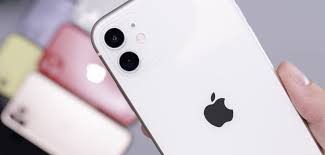 Nur wenige wochen nach dem start des iphone 12 und iphone 12 pro stehen ab dem 13. Das Iphone 11 Test Leistung Kamera Und Bewertungdas Iphone 11 Im Test