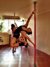 Twisted Grip Deadlift Danza Aerea Danza