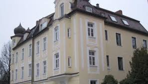 Wie bekomme ich eine wohnung bei der gwg münchen? 2 Zimmer Wohnung Zu Vermieten Stievestrasse 80638 Munchen Neuhausen Mapio Net