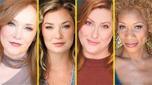 Amy Weaver's Instagram, Twitter & Facebook