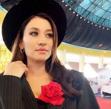 Claudia Pătrășcanu își vinde hainele și pantofii. Ce ofertă financiară i-a  făcut Gabi Bădălău la divorț