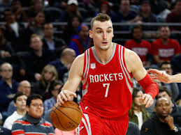 After just one season with the los angeles clippers, sam dekker has been traded to the cleveland cavaliers. Sam Dekker Headed To Los Angeles Clippers As Part Of Chris Paul Trade Bucky S 5th Quarter