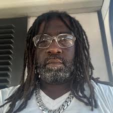 Sean Price would have been 51 years young today 🎂🎂👑👑 #RIPSeanPrice 🙏🏾✨