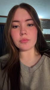 Emily Everingham's Instagram, Twitter & Facebook