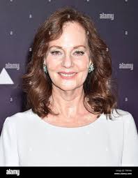 Leslie ann warren hi-res stock photography and images