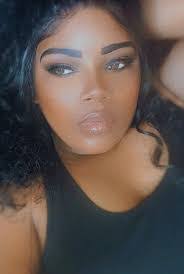 Angela Wilmore's Instagram, Twitter & Facebook