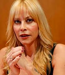 Andrea roncato è tornato ad attaccare la sua ex moglie stefania orlando, ora concorrente del grande fratello vip. Giancarlo Magalli Parla Della Collega De I Fatti Vostri