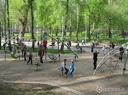 Под водой скрывались целые аллеи. Otzyv O Voronezhskij Centralnyj Park Otdyha I Kultury Rossiya Voronezh Dalyok Ot Ideala