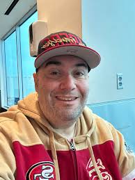 Good morning Faithful. Let's go … Waiting for my flight to San Francisco  this morning…