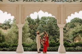 Indian Garden Hamilton Gardens Indian Garden Wedding New Zealand Garden Photography