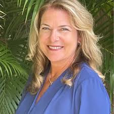 Great time at the Tampa Bay CREW Event! Attorney's Title The Fund took…