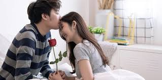 Lagu barat romantis yang wajib kamu dengarkan pertama adalah dari ed sheeran yang berjudul photograph.ed sheeran memang memiliki banyak sekali lagu bertemakan cinta yang romantis. 10 Lagu Barat Romantis Dengarkan Bareng Pasangan Di Momen Spesial