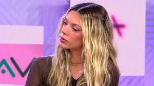 Vamos a ver: Alejandra Rubio lanza un reproche a sus compañeros: "Me molesta cómo habláis de mí cuando no estoy" Video | Mediaset Infinity