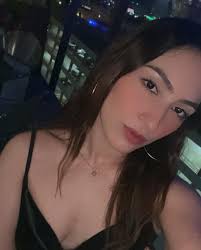 Karla Clements (@karlavab) • Instagram photos and videos