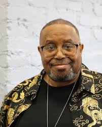 Leslie Ponder Mixed Media 12x15 $75 each Leslie Ponder is a mixed media  artist, potter, and jewelry maker. Leslie Ponder captures a sense of fun  and movement using bright colors and strong