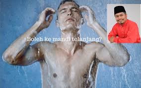 Menuntun kita untuk berperilaku baik (pakaian memang tidak selamanya mencerminkan akhlaq seseorang itu baik atau tidak, akan tetapi dengan pakaian yang baik menuntun kita untuk memiliki akhlaq yang baik pula). Boleh Ke Mandi Telanjang Ustaz Beri Penjelasan Betul Ke Jin Jilat Tubuh Kalau Tak Tutup Aurat Remaja