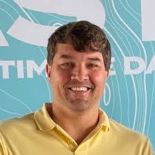 Cara Hopper's Instagram, Twitter & Facebook