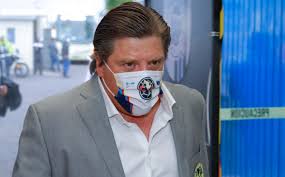 Piojo herrera insulta al árbitro central del clásico joven. America Piojo Herrera Seeks That Players Do Not Fall Into Distractions World Today News