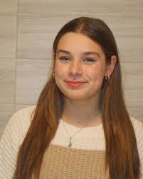 Alice Oldfield's Instagram, Twitter & Facebook