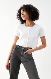 Not only do these women's short sleeve sweaters keep you cozy and cool at the same time, they are a perfect layering piece for fall! Kendall Kylie Short Sleeve Cardigan Sweater Top Pacsun