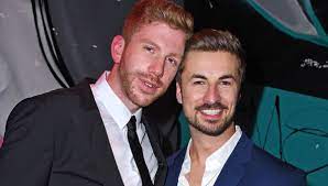Am freitag bei „let's dance hieß es für nicolas puschmann (30) noch: Let S Dance Star Nicolas Puschmann Nach Liebes Comeback Freund Lars Tonsfeuerborn Erklart Warum Sie Jetzt Getrennt Wohnen Bunte De