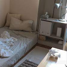 ベッド周り ワンルーム 狭い ワンルーム 無印良品 一人暮らし などのインテリア実例 2018 09 17 12 54 41 roomclip ルームクリップ インテリア ホテルライク インテリア インテリア 実例