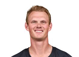 Daniel Carlson