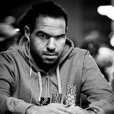 Tag 1 des WSOP Events #33 NLHE beendet