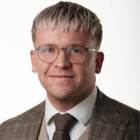 80+ "George (aca)" profiles