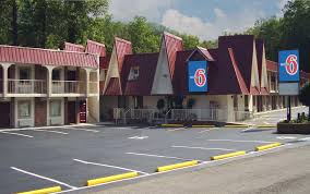 motel hotel motel 6 gatlinburg smoky