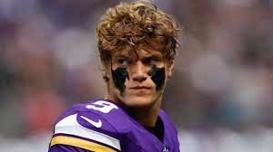 J.J. McCarthy's pre-NFL highlights make a strong case for why Vikings fans should be thrilled about him starting in 2025. At Michigan, he led the Wolverines to a perfect 15-0 season and