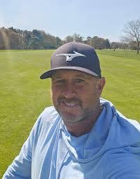 Leon Chapin's Instagram, Twitter & Facebook