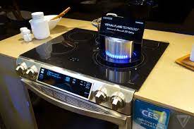 Using Samsung S Virtual Flame Stovetop Is Like Cooking With Fake Fire The Verge