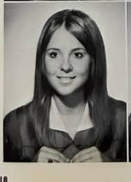 Dixie Sanders's Instagram, Twitter & Facebook