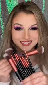 BESTOPE Makeup Brushes 16 PCs Makeup Brush Set Premium Synthetic Foundation  Brush Blending Face Powder Blush Concealers Eye Shadows Make Up Brushes Kit  (Rose Gold) : Amazon.ca: Beauty & Personal Care