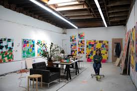 It's important to find a commercial real estate broker who has experience finding creative loft space for companies that want office space with character. Artist S Studio How About The Living Room The New York Times