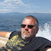 Mike Auld's Instagram, Twitter & Facebook