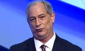 Ciro gomes tem 60 anos de idade e é candidato a presidente da república pelo pdt. Ciro Arrisca Novo Perfil Nas Redes Com Posts Sobre Cher Katy Perry E Lady Gaga Sonar A Escuta Das Redes O Globo