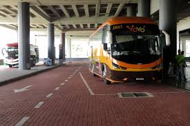 Its authentic ambiance makes comfortable bus journeys even passengers are guaranteed a memorable bus travel from kuala lumpur to johor bahru with catchthatbus. Yoyo Bus Buses From Klia2 Klia To Ipoh Taiping Yong Peng And Johor Bahru Klia2 Info
