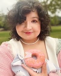 fluentinpink Picnic featuring Dolly Parton's donuts from Krispy Kream I had  so much fun at this picnic, just girls doing girlie things #fluentinpink  🎀🎀🎀🎀🎀🎀🎀🎀🎀🎀🎀🎀🎀🎀🎀