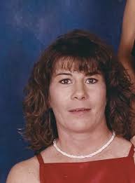 Lisa Lyvers's Instagram, Twitter & Facebook